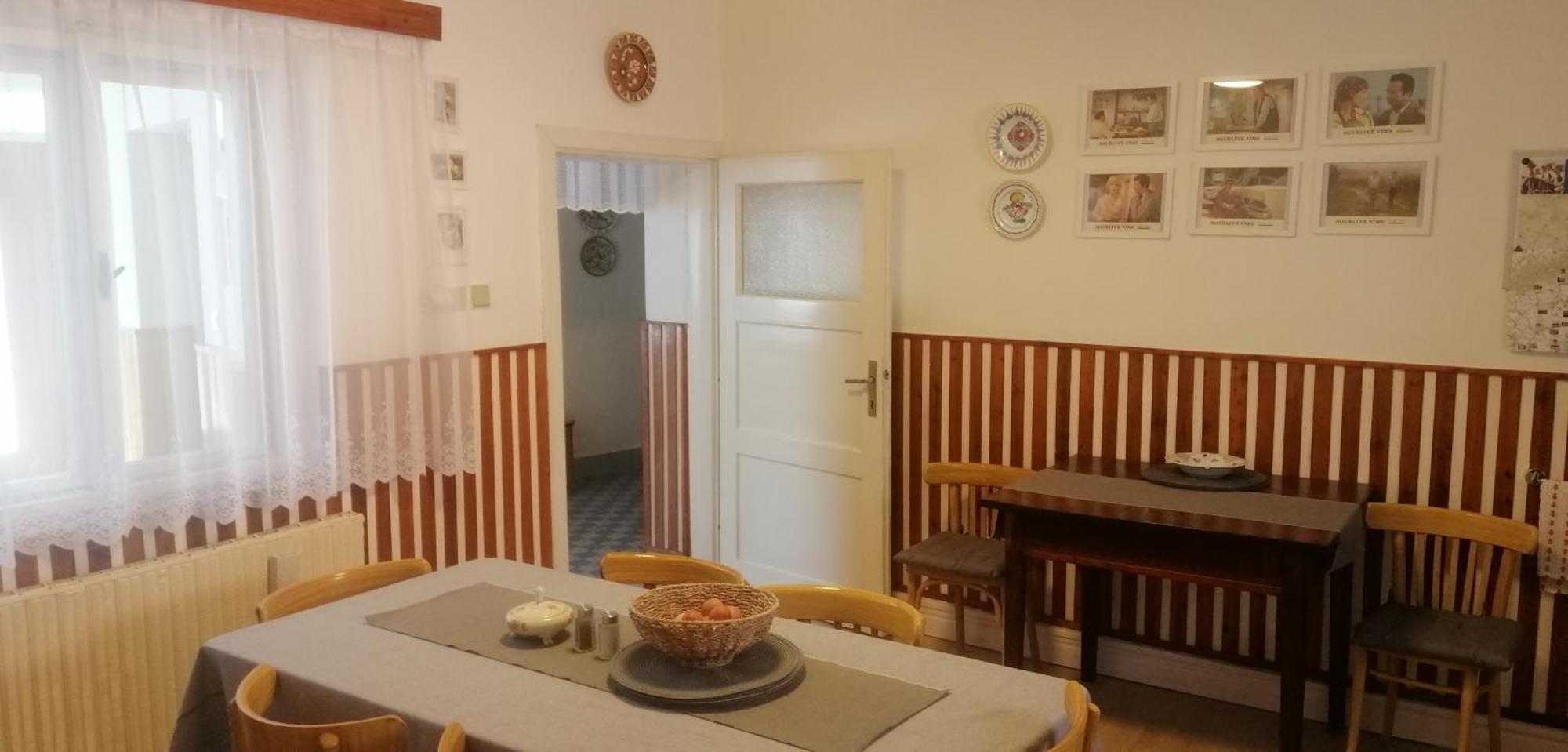 Nakonci Apartment Vacenovice Bagian luar foto